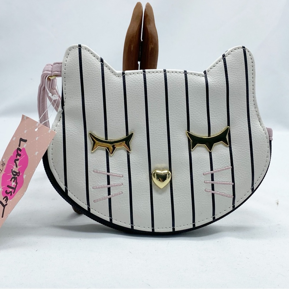 Betsey Johnson White Luv Kitty Cat Kitten Wristlet Wallet Coin Purse NEW NWT